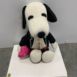 Whitmansc Peanuts Snoopy Valentines Black and White Dog Plush Toy Pink Heart